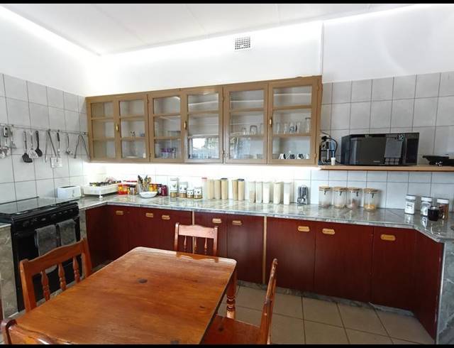 4 BEDROOM HOUSE FOR SALE IN DALVIEW
